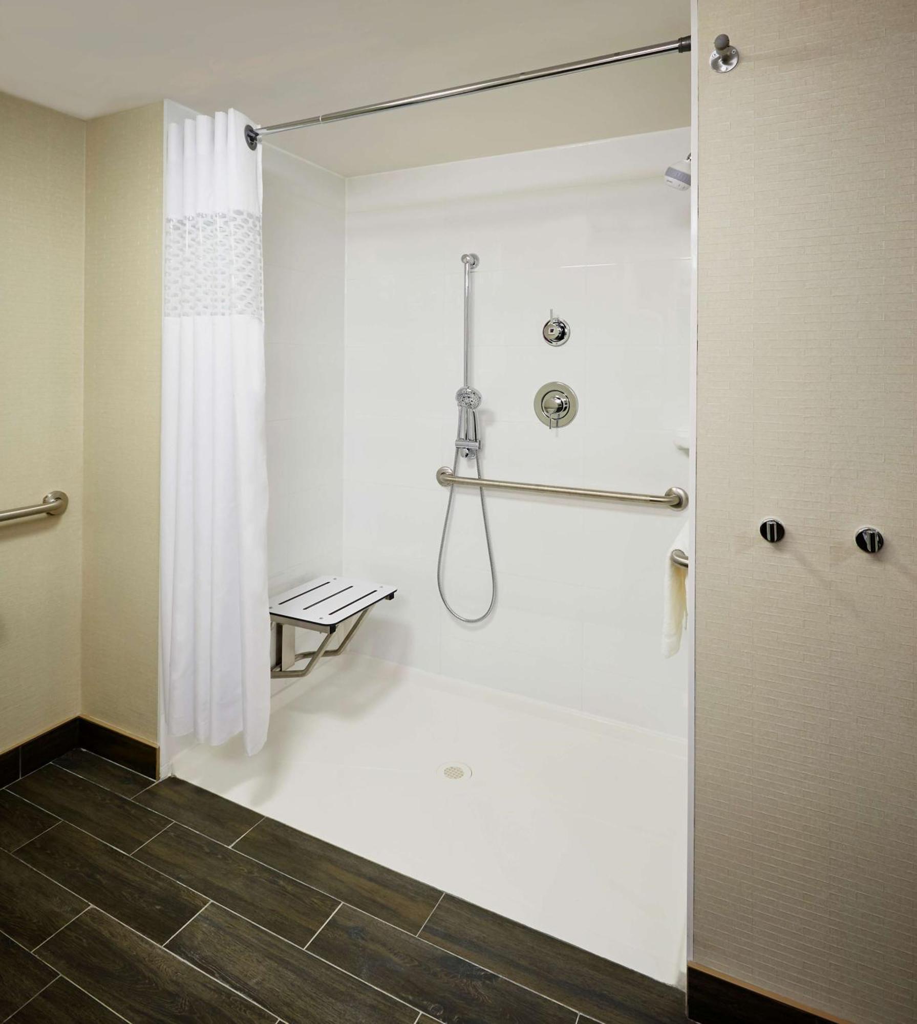 Hampton Inn By Hilton Timmins Eksteriør bilde